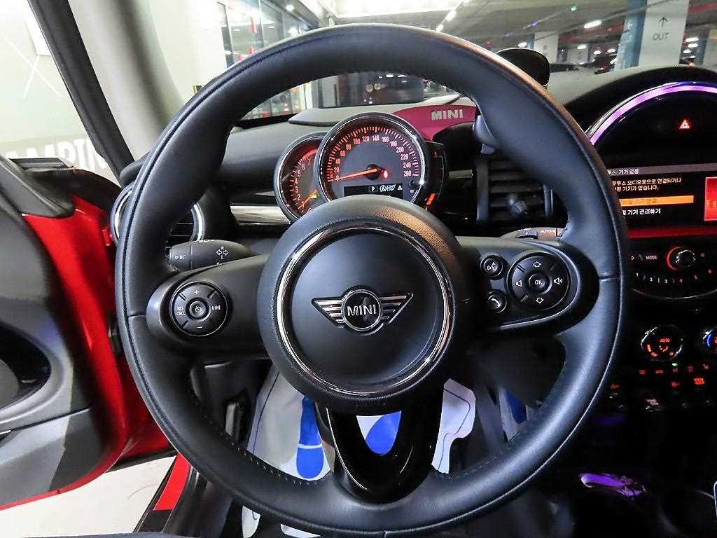 Mini Cooper - Vista 7