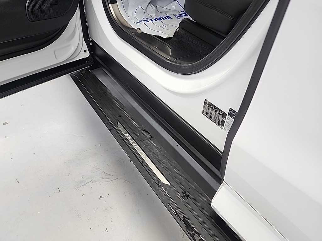 Land Rover Range Rover Sports 2023 Blanco - Importación desde Corea - HF Imports Iquique - Foto 14