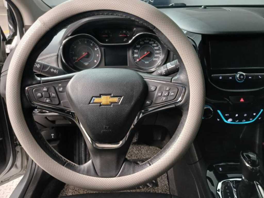 Chevrolet Cruise - Vista 11