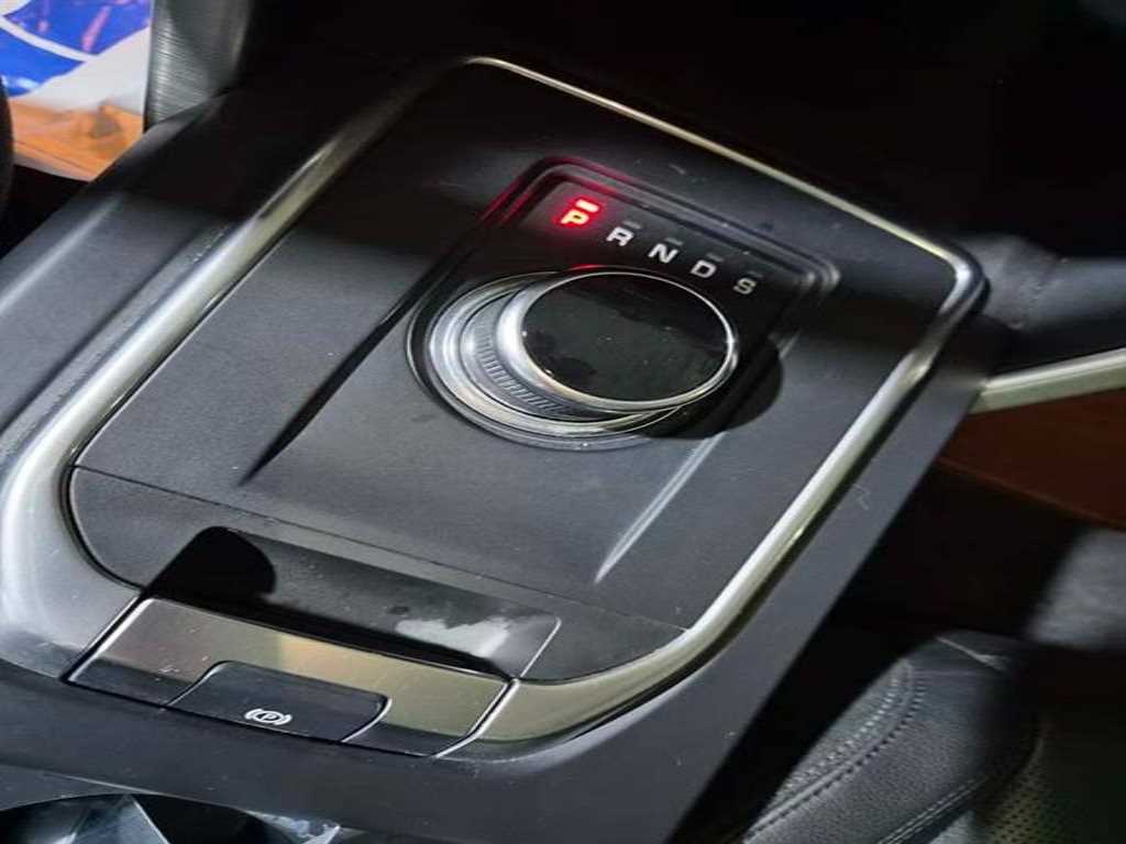 Land Rover Discovery Sports - Vista 10