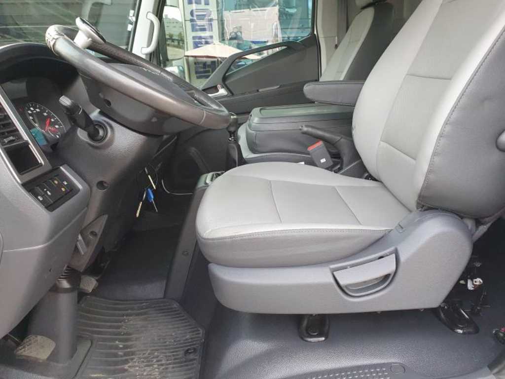 medium and large cargo Cargo 2023 Blanco - Importación desde Corea - HF Imports Iquique - Foto 17