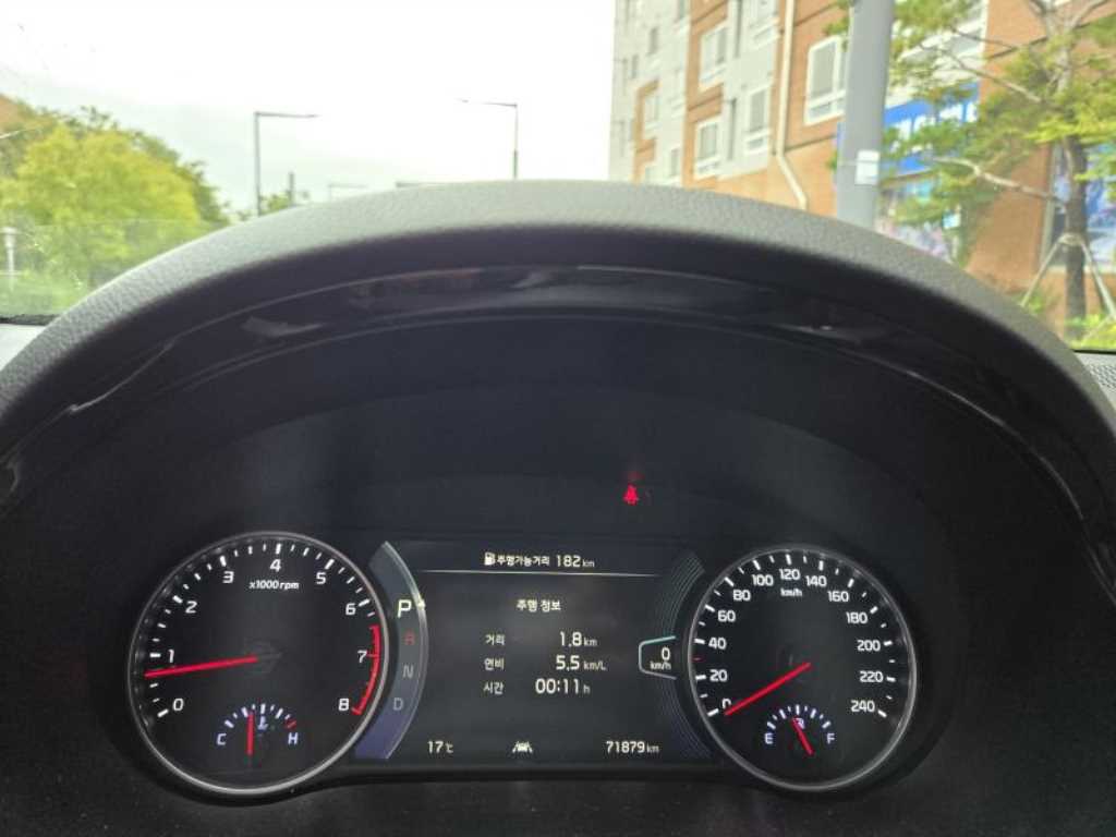 KIA Seltos - Vista 9