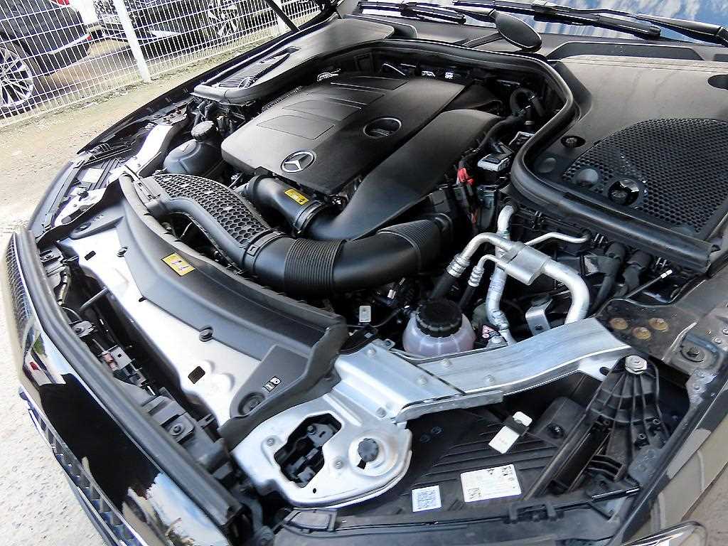 Mercedes Benz E class 2021 Negro - Importación desde Corea - HF Imports Iquique - Foto 19