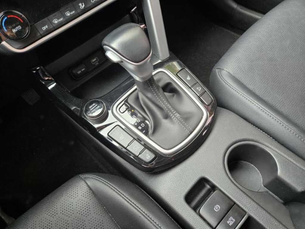 KIA Seltos - Vista 11