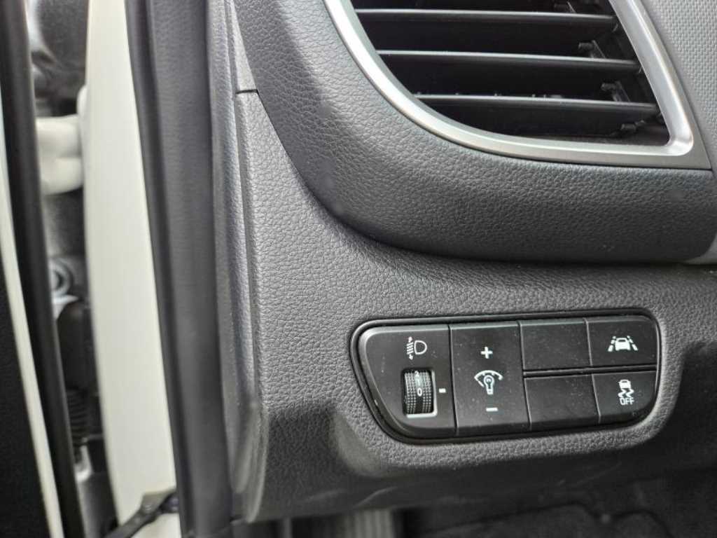 KIA Seltos - Vista 7