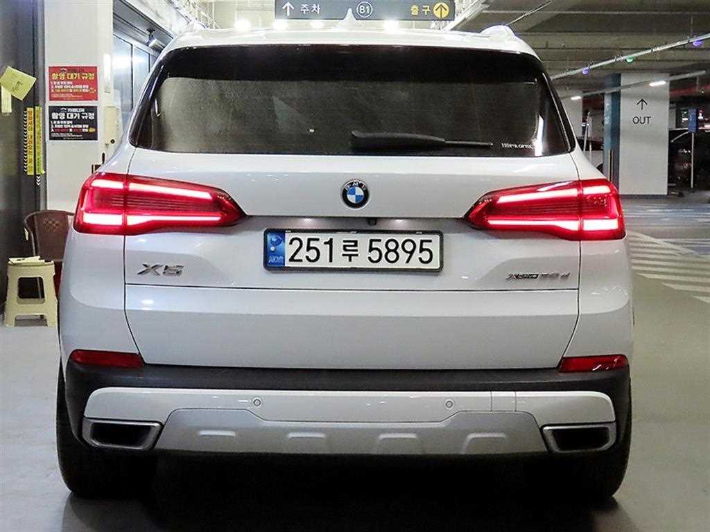 BMW X5 - Vista 5