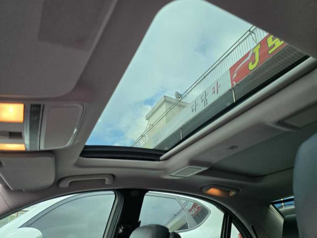 Mercedes Benz S Class - Vista 11