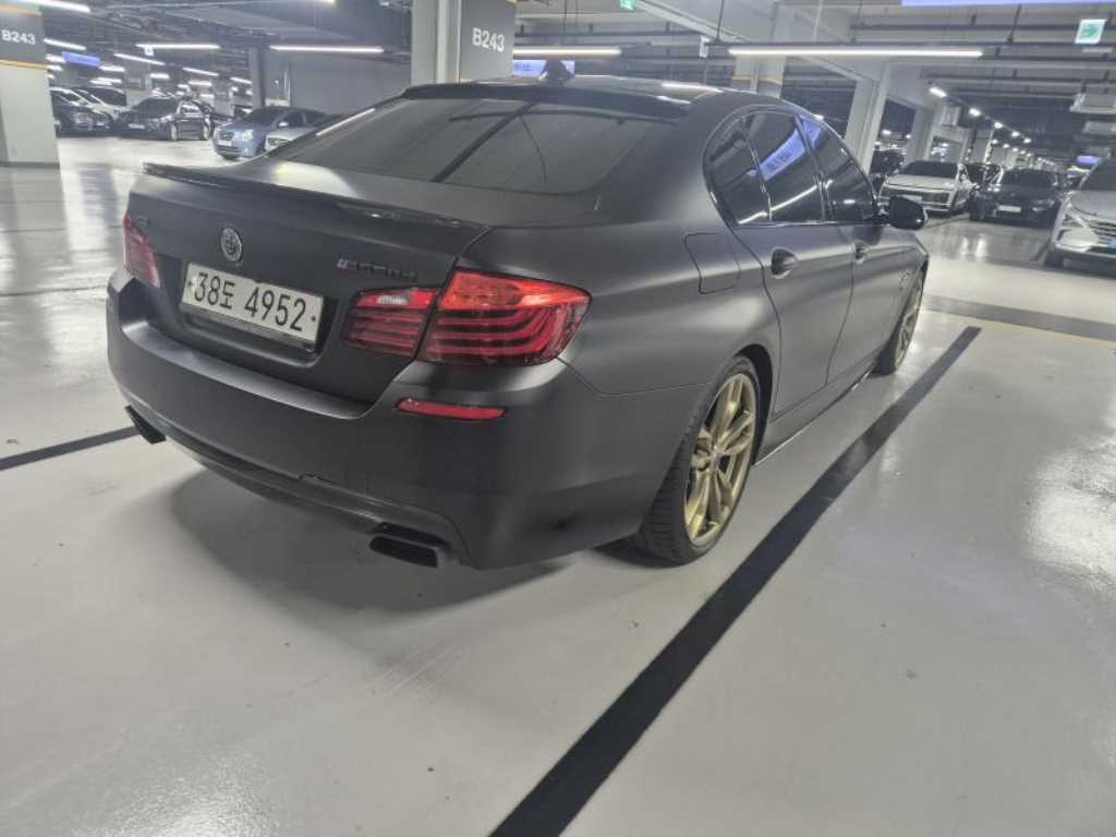 BMW 5 Series - Vista 6