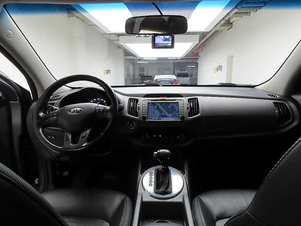 KIA Sportage - Vista 8