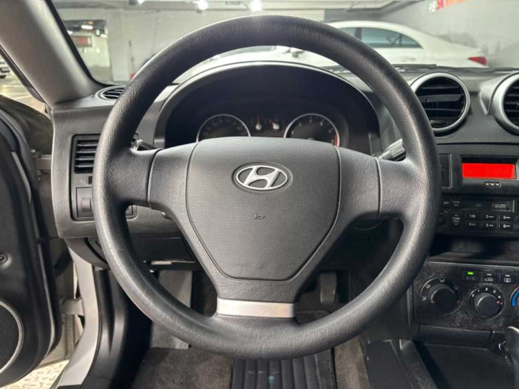 HYUNDAI Tuscani - Vista 6