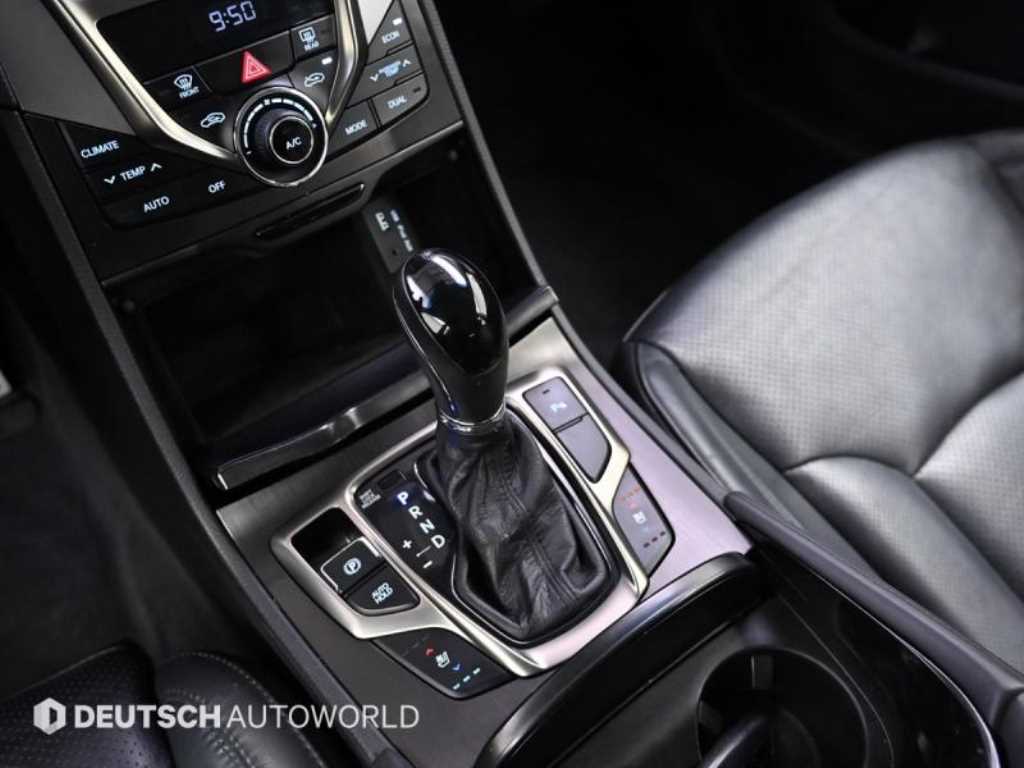 HYUNDAI Grandeur - Vista 9