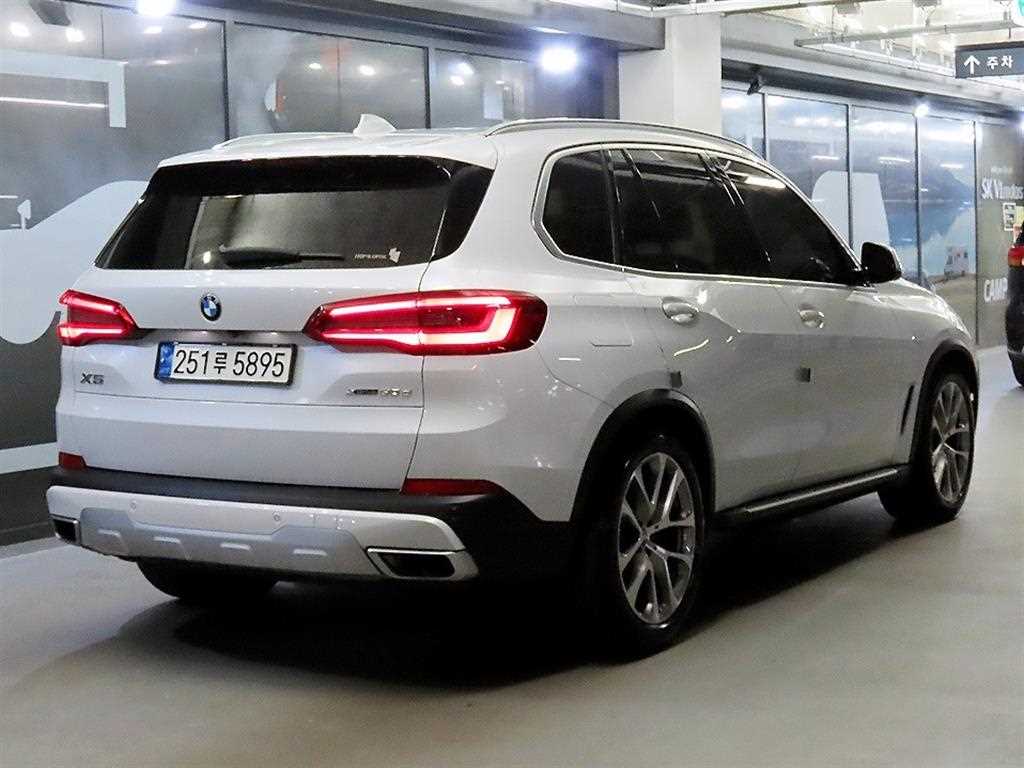 BMW X5 - Vista 4