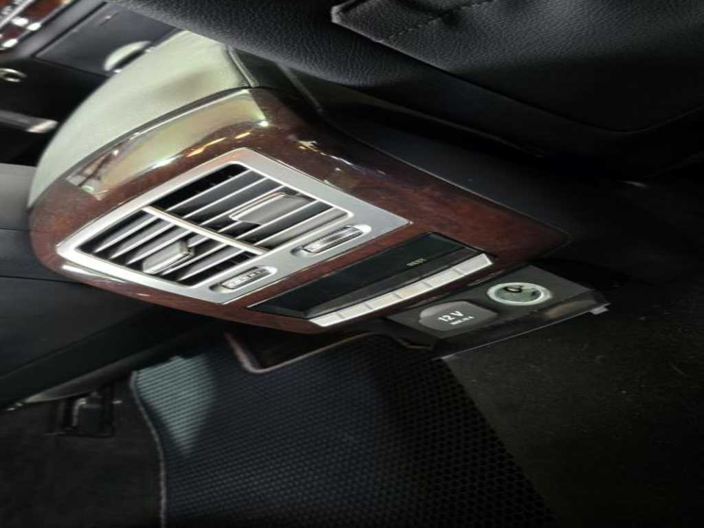 Mercedes Benz S Class - Vista 10