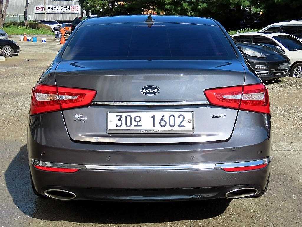 KIA K7 - Vista 4