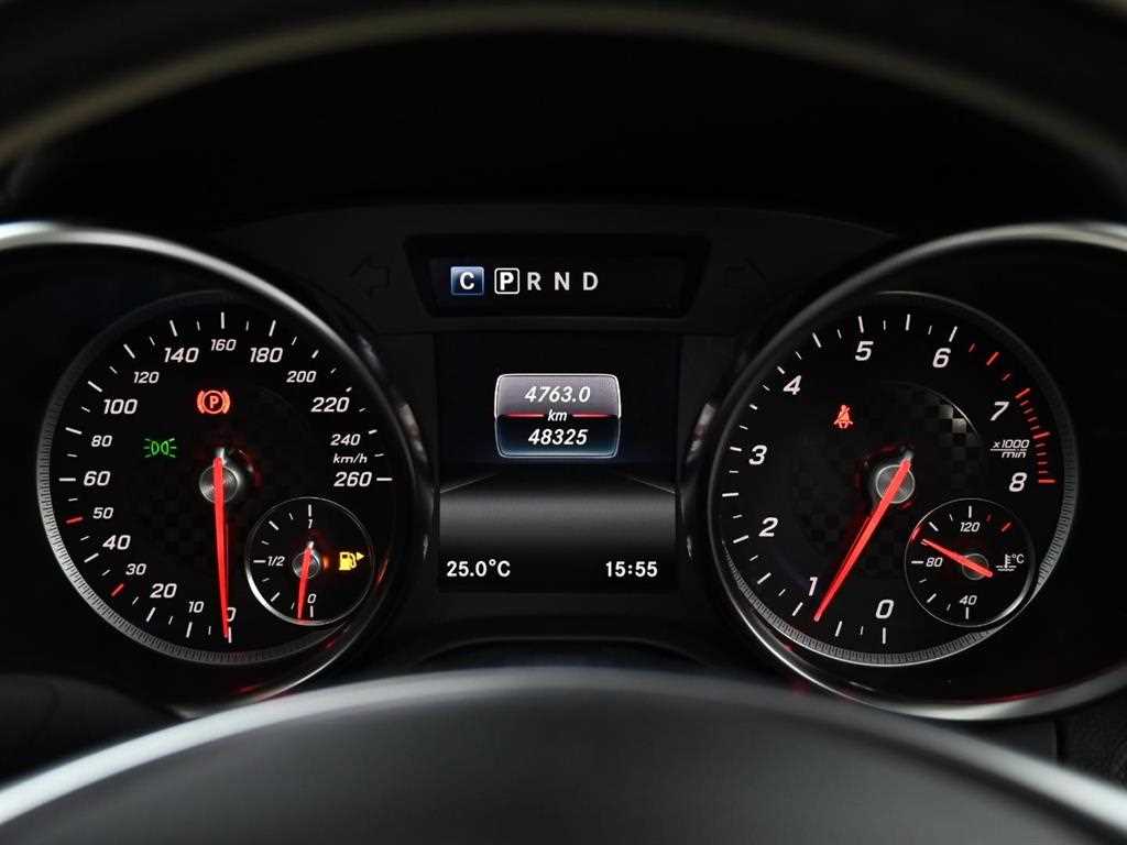 Mercedes Benz SLC Class - Vista 6