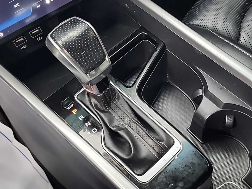 Ssangyong Torres - Vista 8