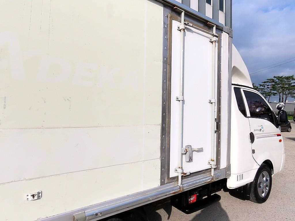 Small Truck Top_Refrigerator Top - Vista 5