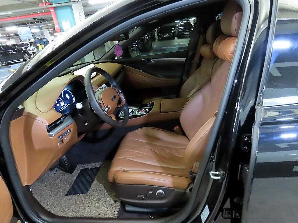 Genesis G80 - Vista 6