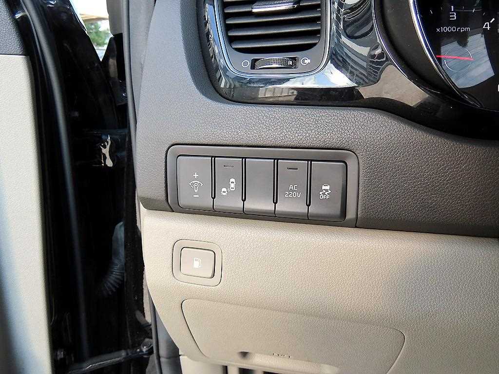 KIA Carnival 2018 Negro - Importación desde Corea - HF Imports Iquique - Foto 13