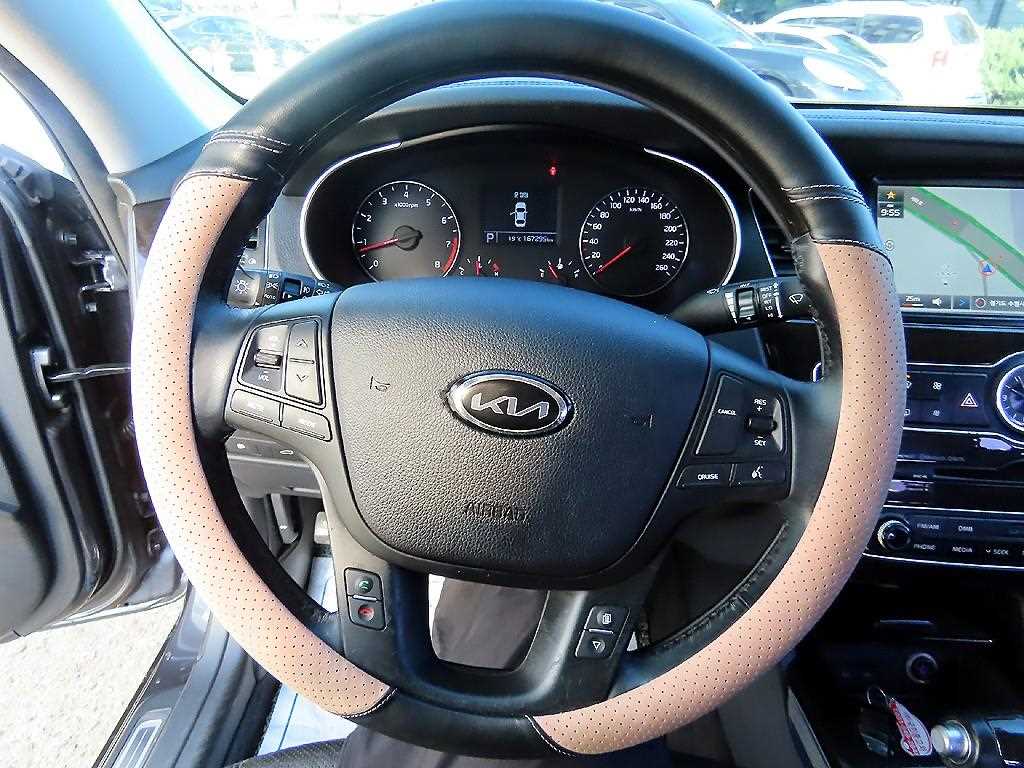 KIA K7 - Vista 8