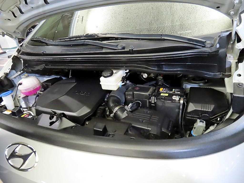 HYUNDAI Staria 2023 Plateado - Importación desde Corea - HF Imports Iquique - Foto 19