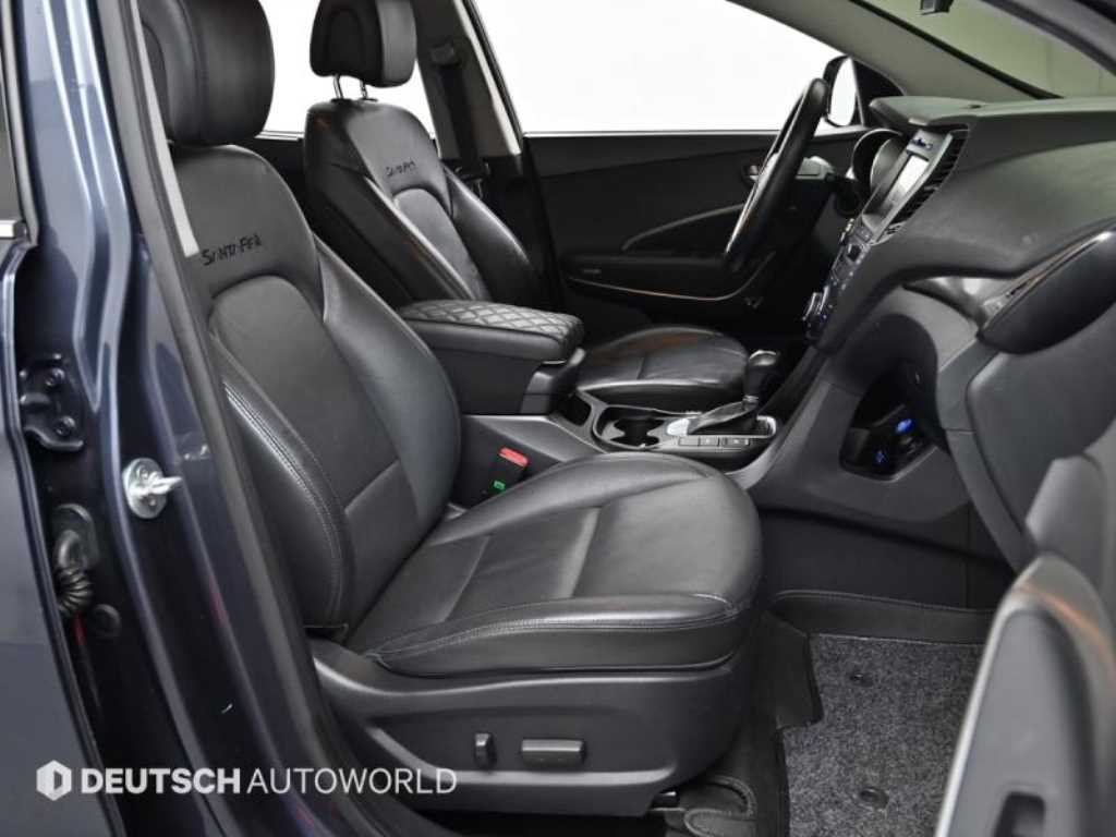 HYUNDAI Santa Fe - Vista 10