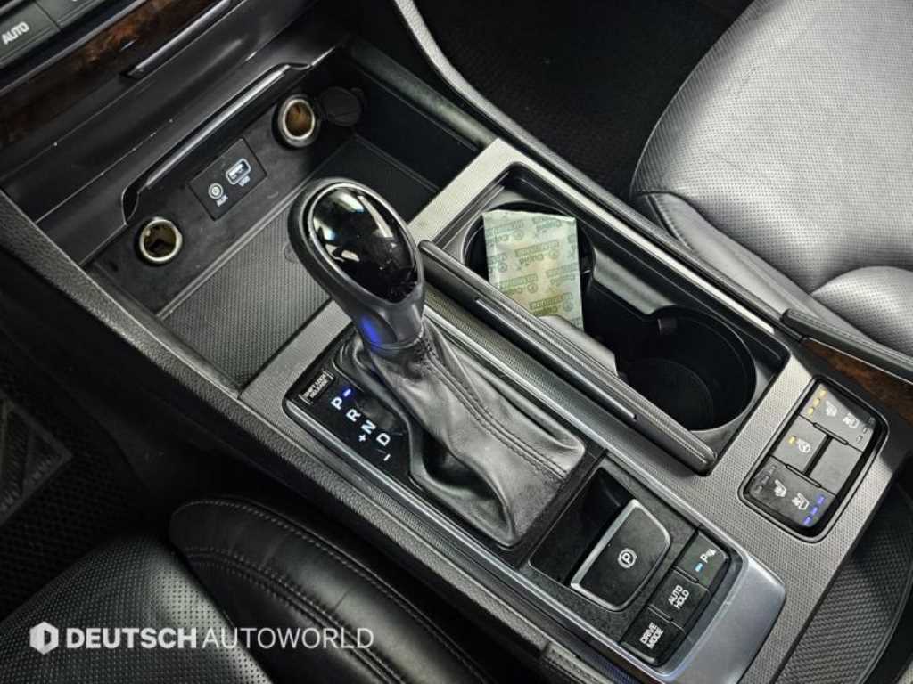 HYUNDAI Aslan - Vista 9