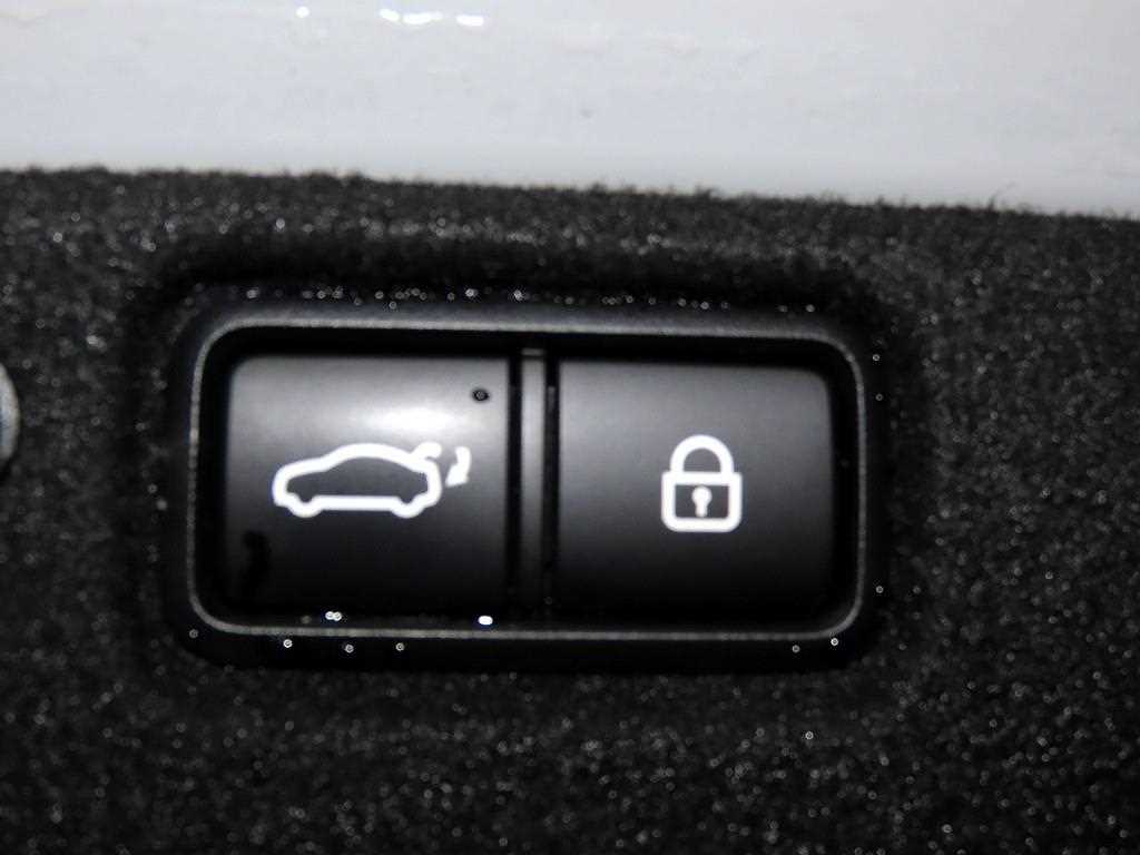 KIA K7 2017 Plateado - Importación desde Corea - HF Imports Iquique - Foto 16