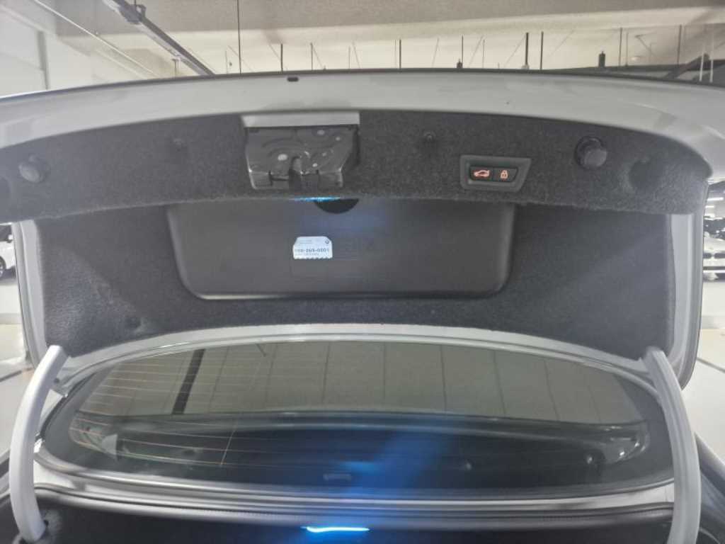 BMW 5 Series - Vista 10