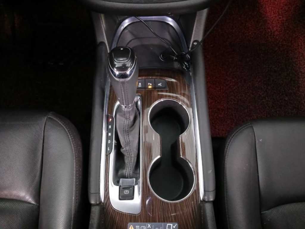 Chevrolet Malibu 2017 Negro - Importación desde Corea - HF Imports Iquique - Foto 17