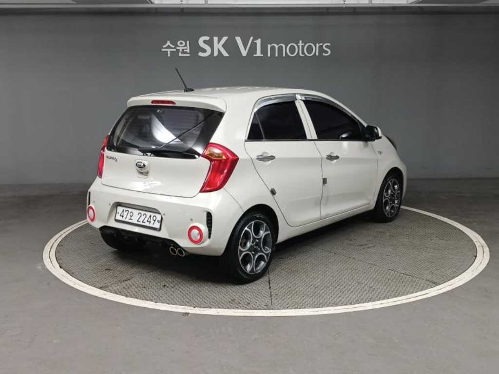 KIA Morning - Vista 5