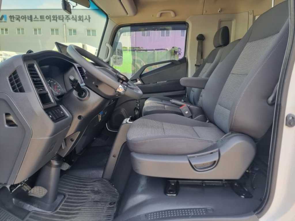 medium and large cargo truck 2019 Blanco - Importación desde Corea - HF Imports Iquique - Foto 13
