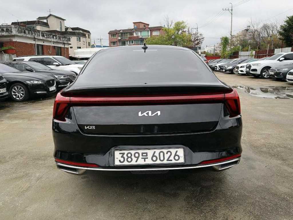 KIA K8 - Vista 5