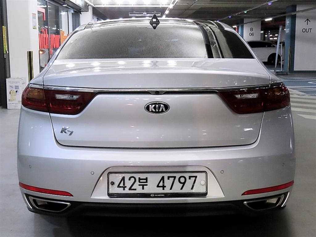 KIA K7 - Vista 5