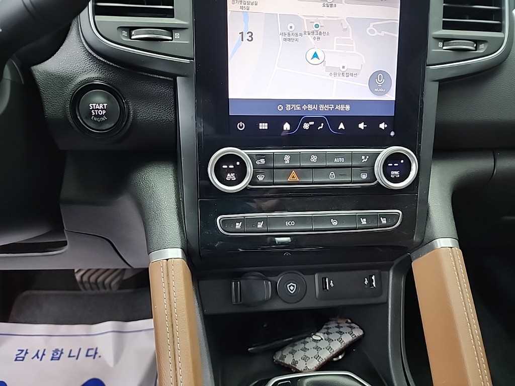 SAMSUNG QM6 - Vista 11