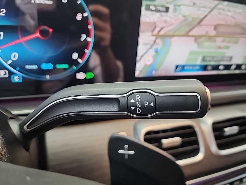 Mercedes Benz GLS Class - Vista 8