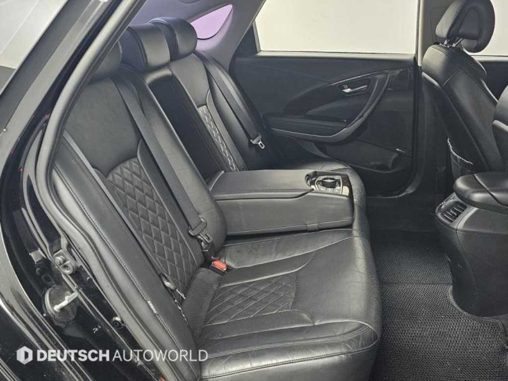 HYUNDAI Aslan - Vista 12