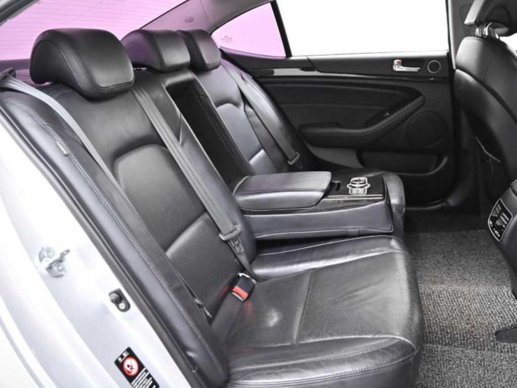 KIA K7 - Vista 12