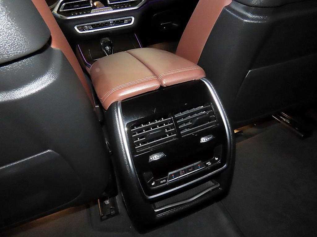 BMW X5 2021 Negro - Importación desde Corea - HF Imports Iquique - Foto 15