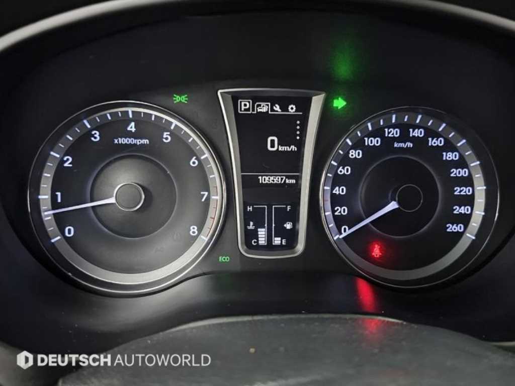 HYUNDAI Aslan - Vista 8