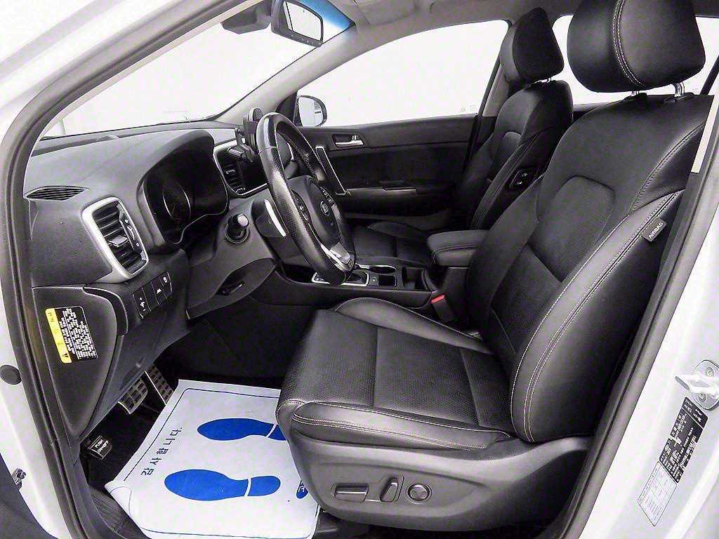 KIA Sportage - Vista 6