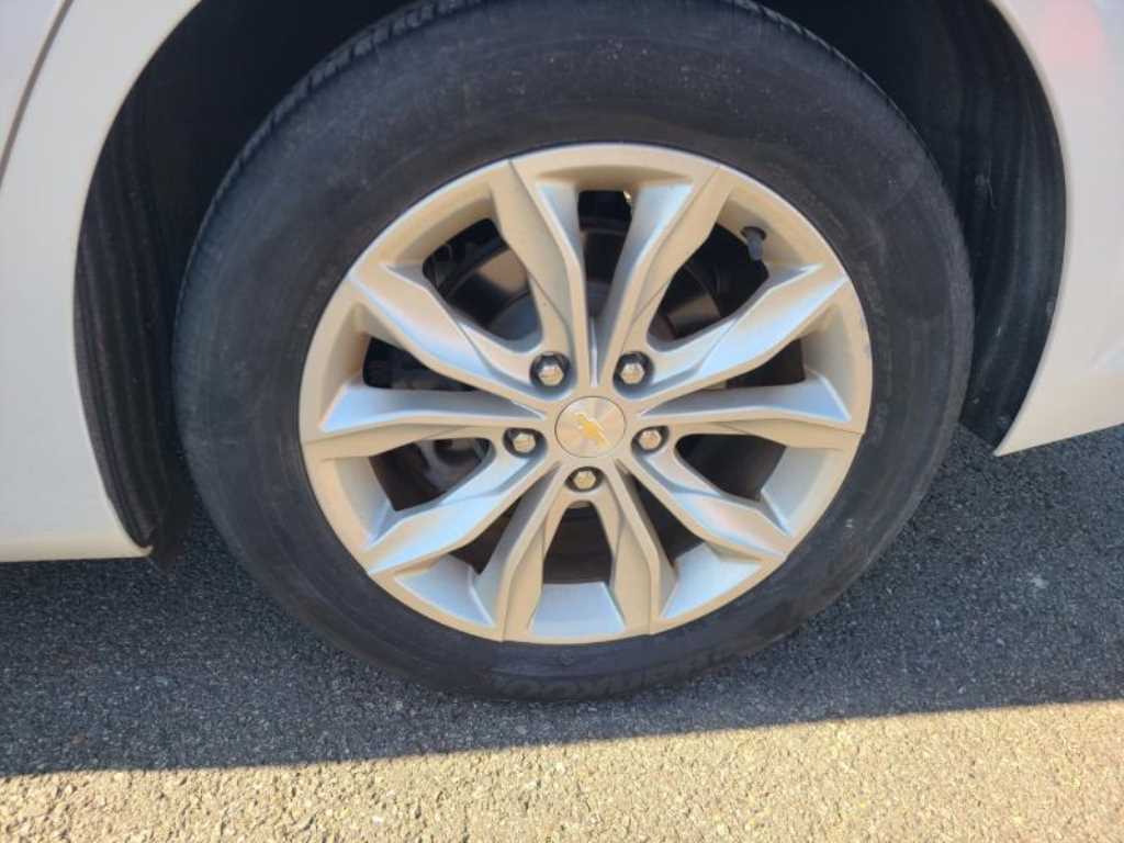 Chevrolet Malibu - Vista 12