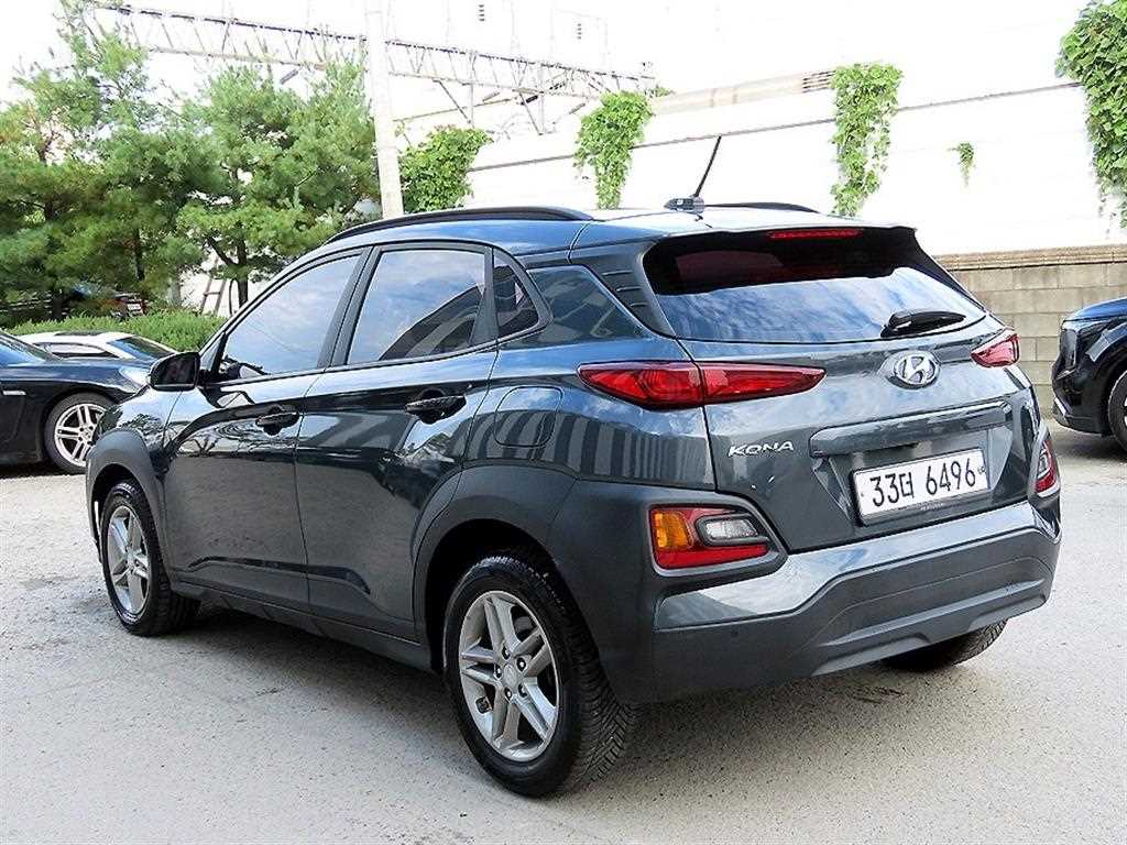 HYUNDAI Kona - Vista 3