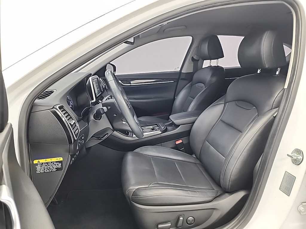 HYUNDAI Grandeur - Vista 11