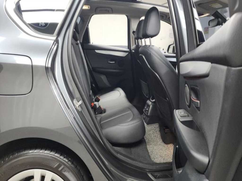 BMW 2 series - Vista 11