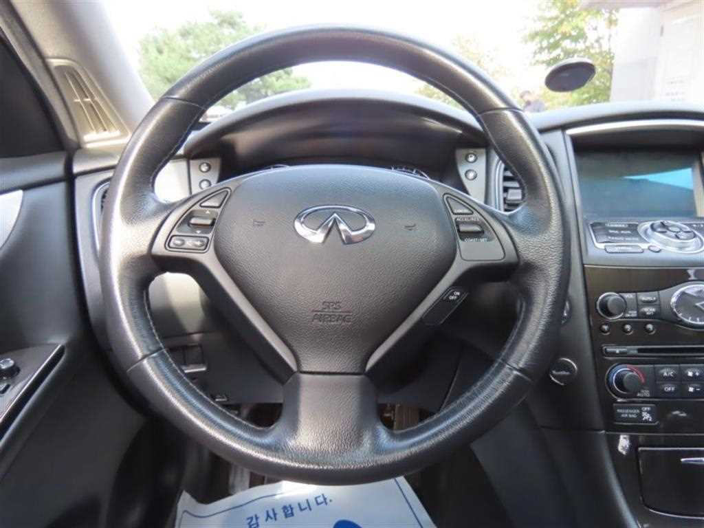 Infiniti QX 2015 Gris - Importación desde Corea - HF Imports Iquique - Foto 16