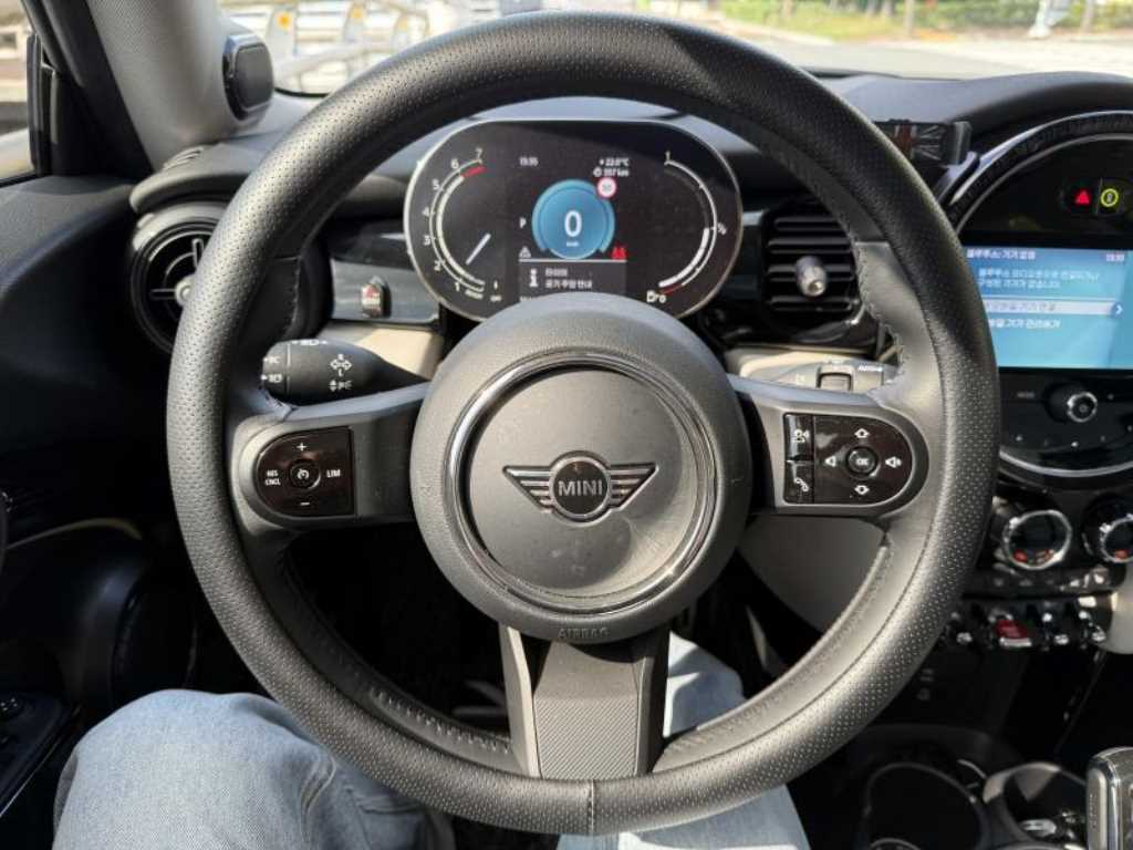Mini Cooper - Vista 10