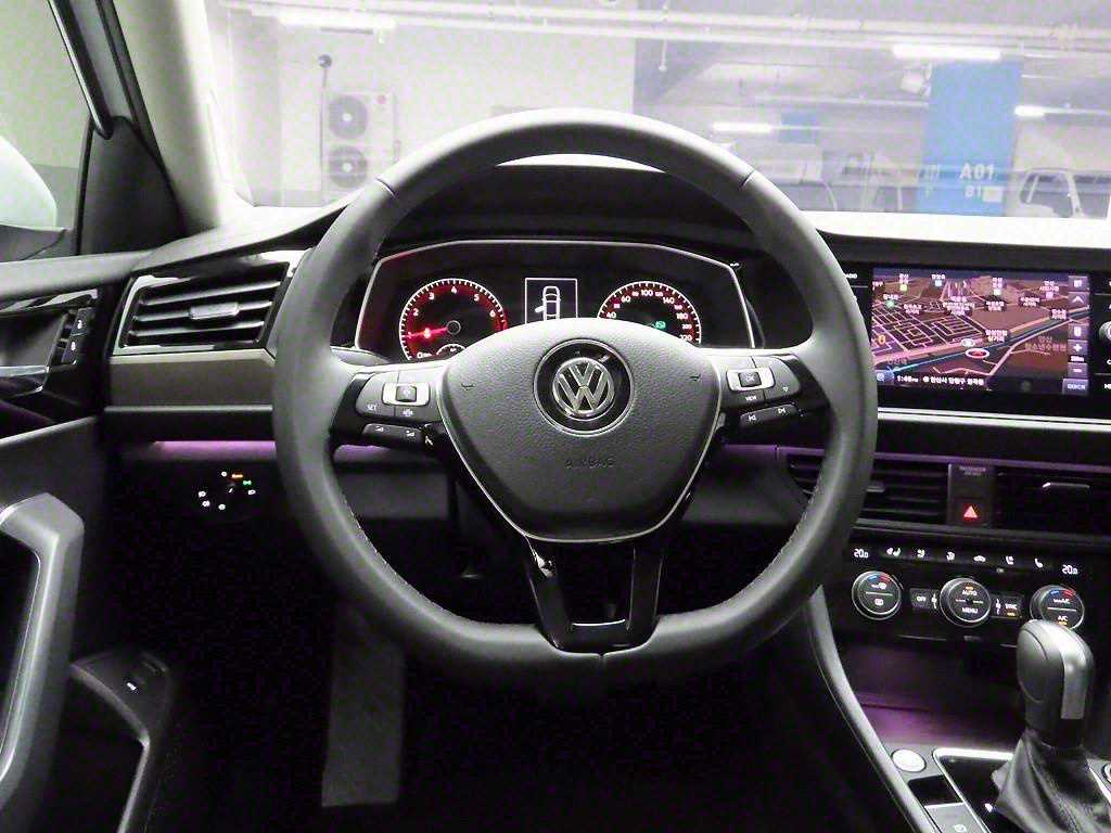 Volkswagen Jetta - Vista 6