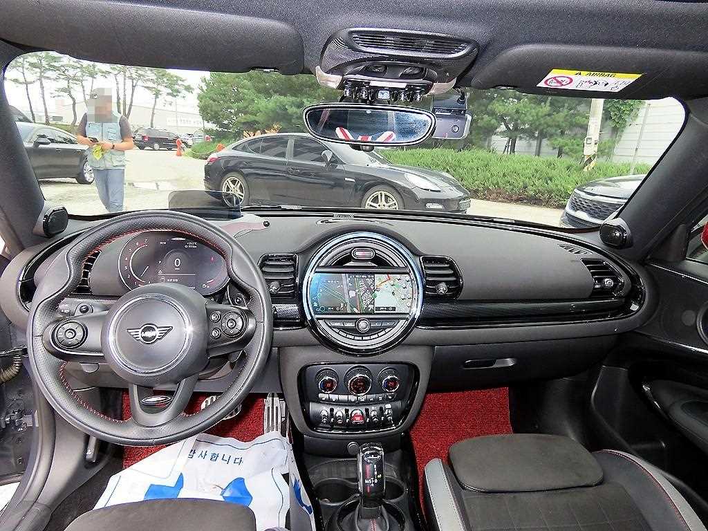 Mini Clubman - Vista 7