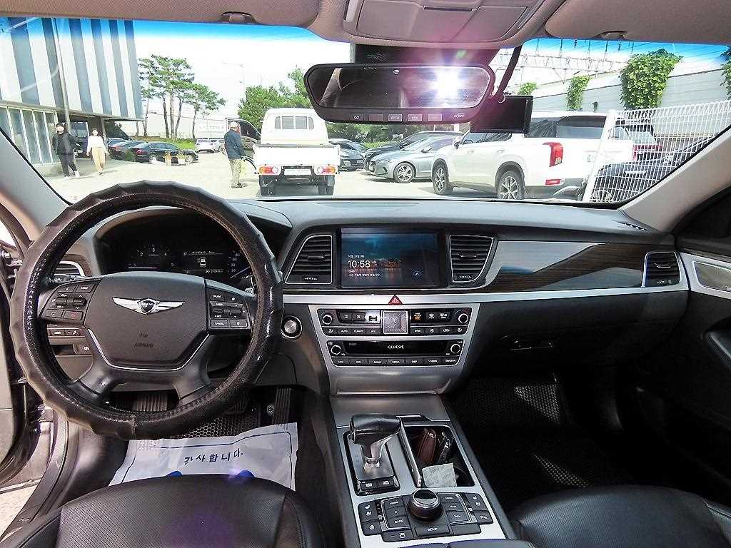 Genesis G80 - Vista 7